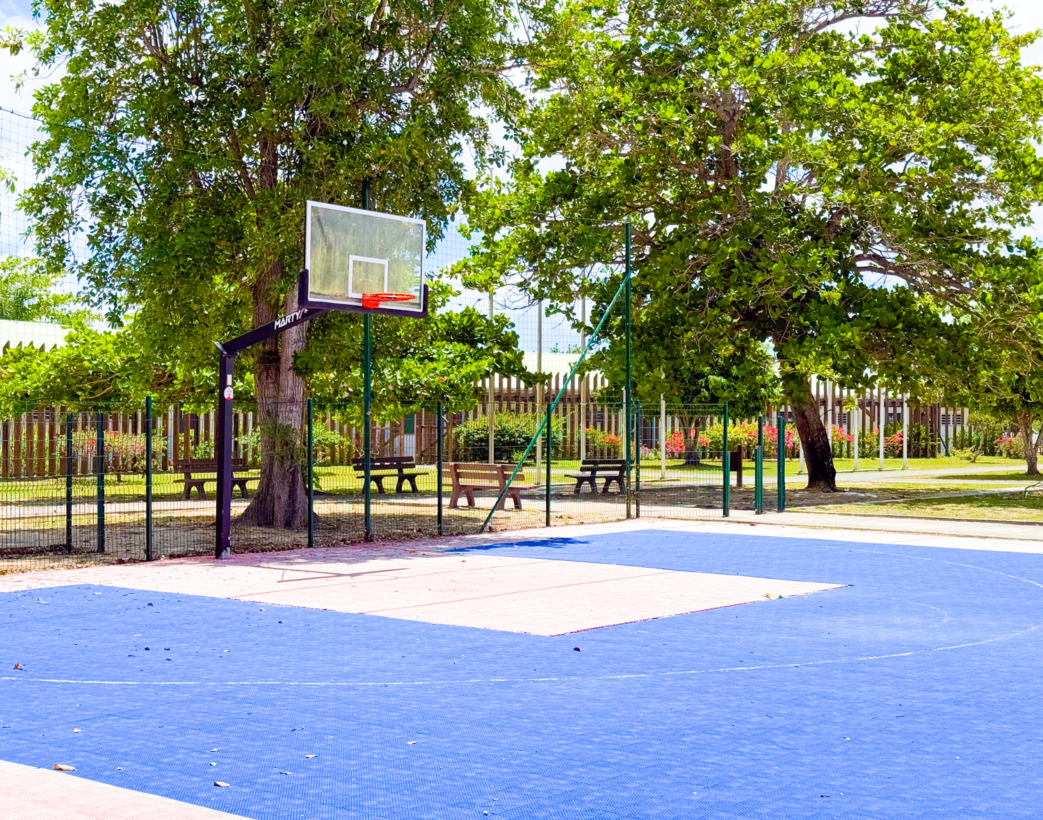 terrain de basket plage du souffleur